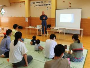 子育て講演会の様子①