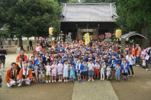 こども神輿宮出し直前　全員集合