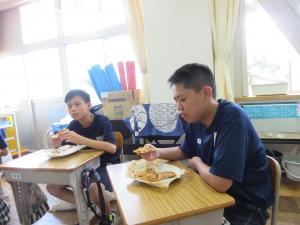 調理実習の様子02