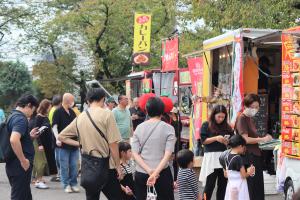 カレーキャラバンの様子1