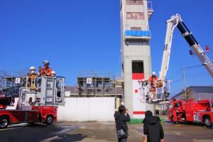 はしご車搭乗体験